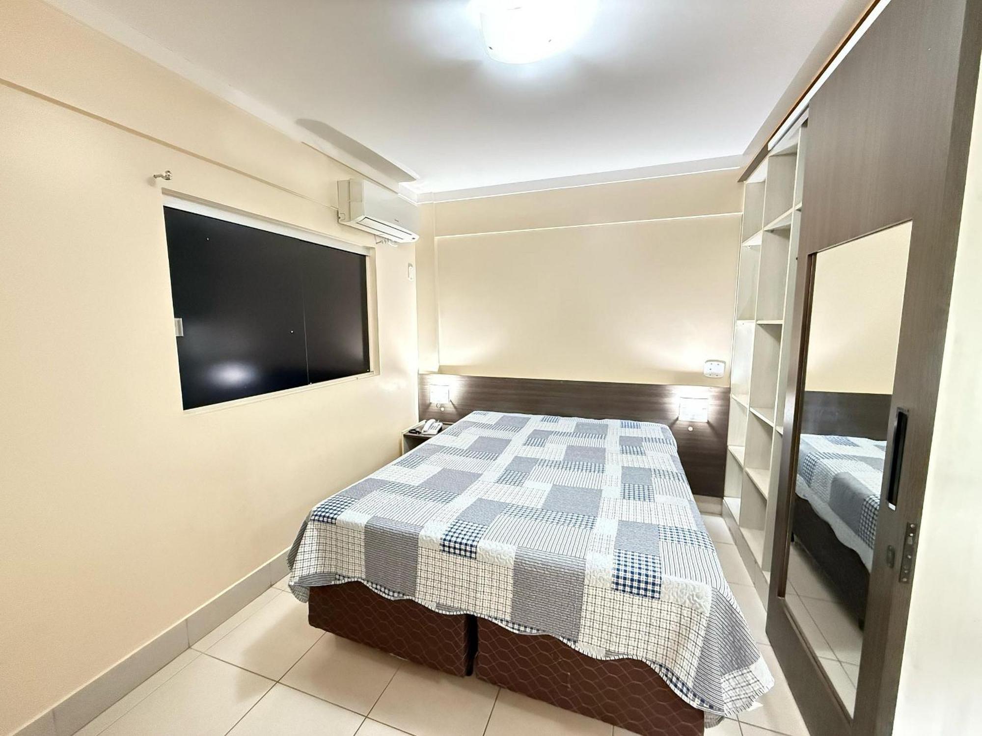 Lacqua Diroma Iii Apartamento *